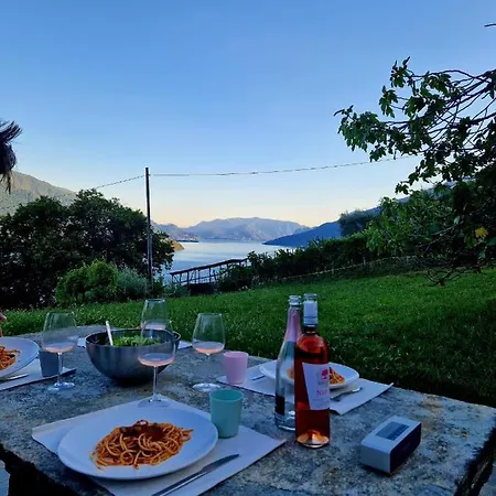 Grandin Holidayhouse Tatil Evi *